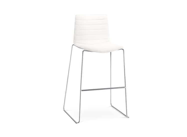 3691_n_Arper_Catifa46_stool_bar_sled_upholstery_0473